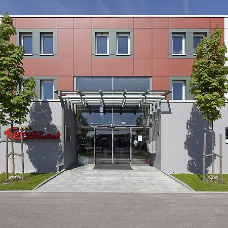 Hotel Euro Friedberg 4*