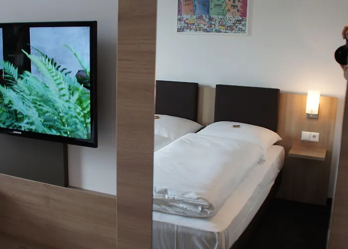 Euro Hotel 4*